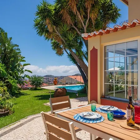 Ourmadeira - Quinta D'alegria, Character * Funchal (Madeira)